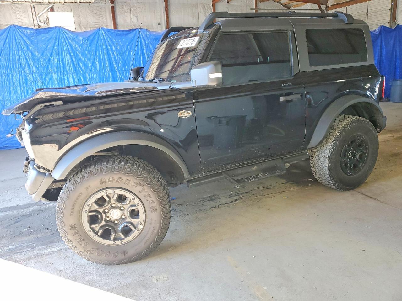 Salvage Ford Bronco Image