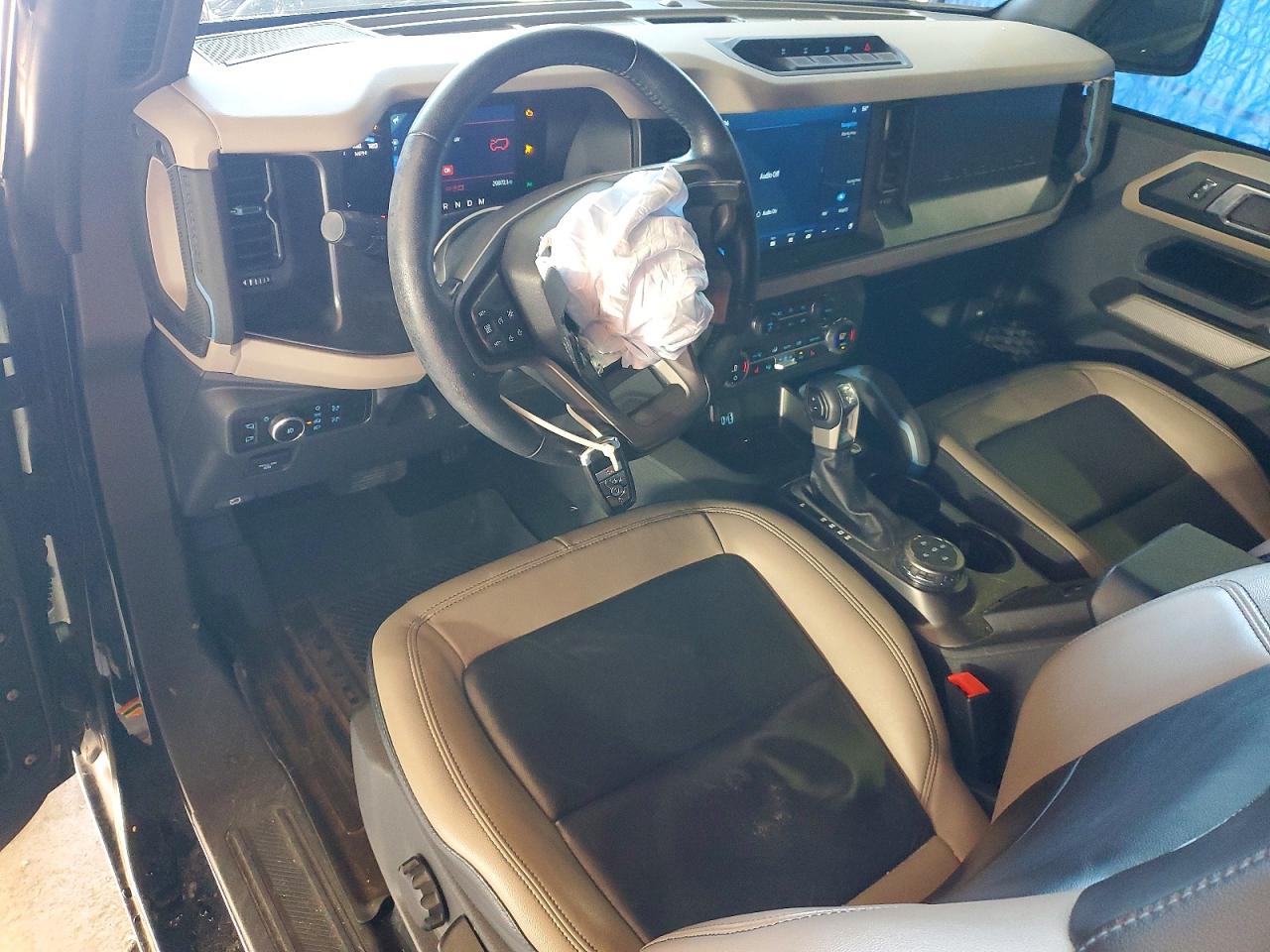 Ford Bronco Base