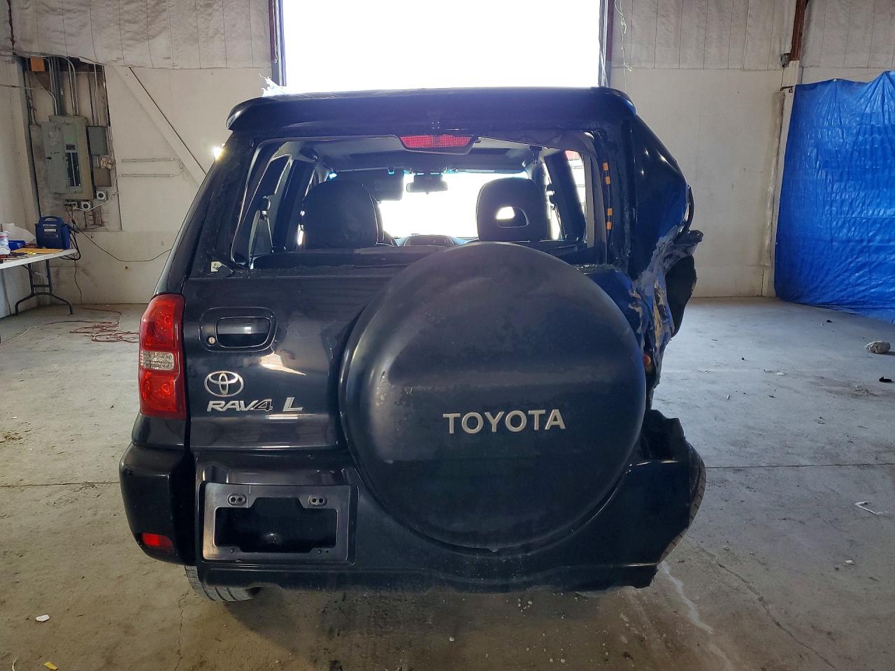 Toyota RAV4 Base