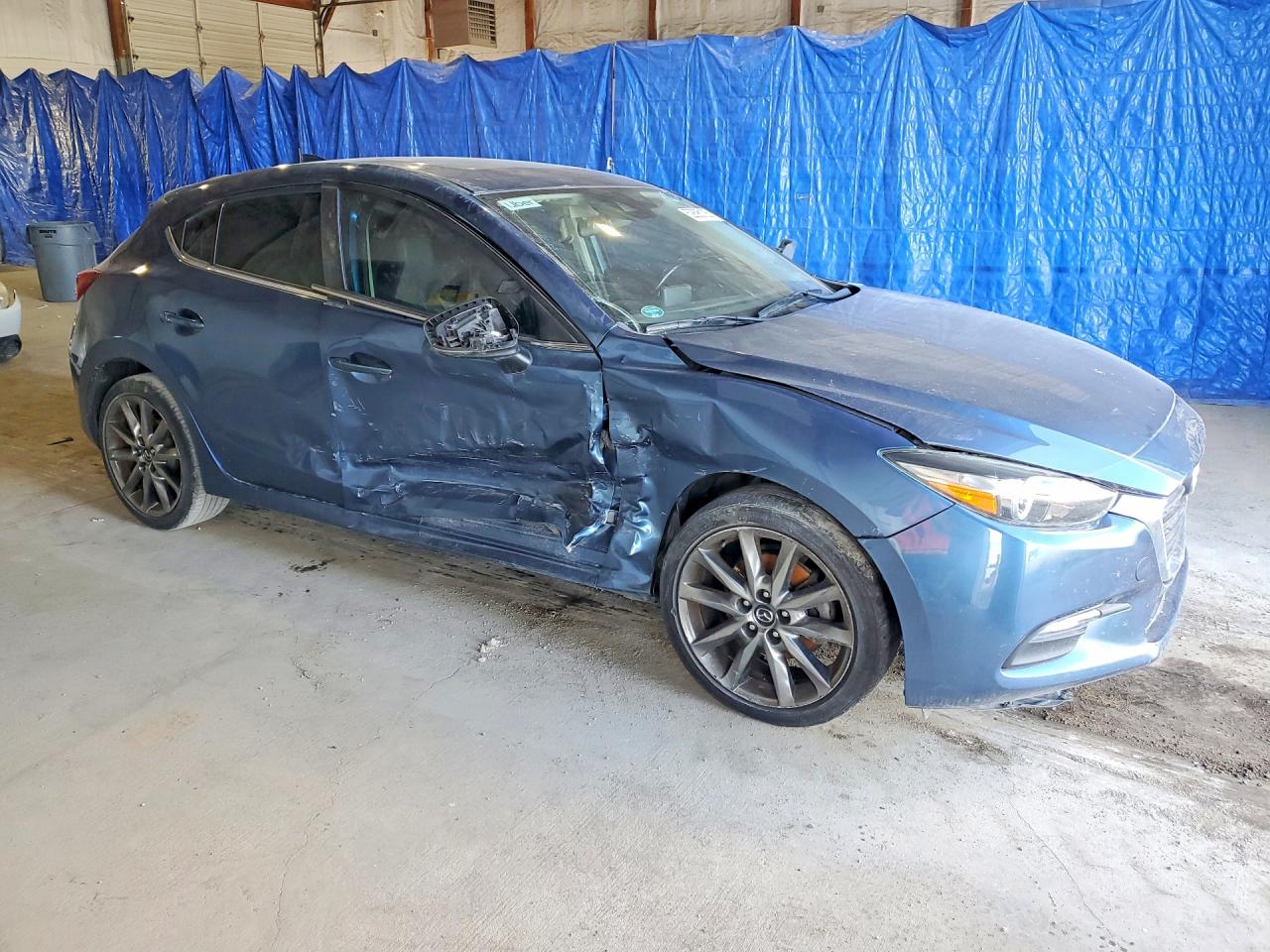 Mazda 3 Touring