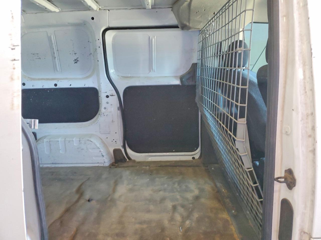 Nissan Nv