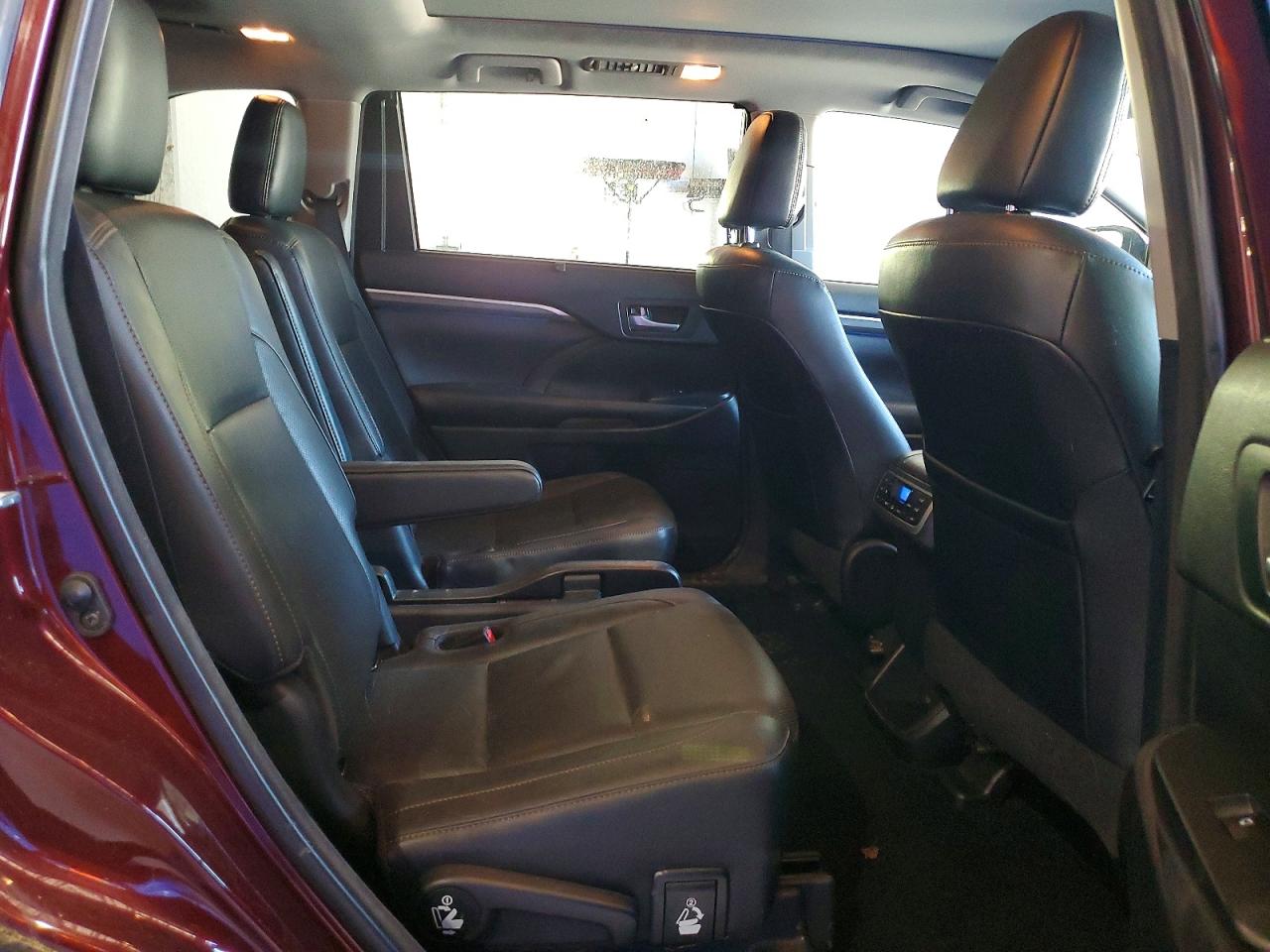 Toyota Highlander Limited Platinum