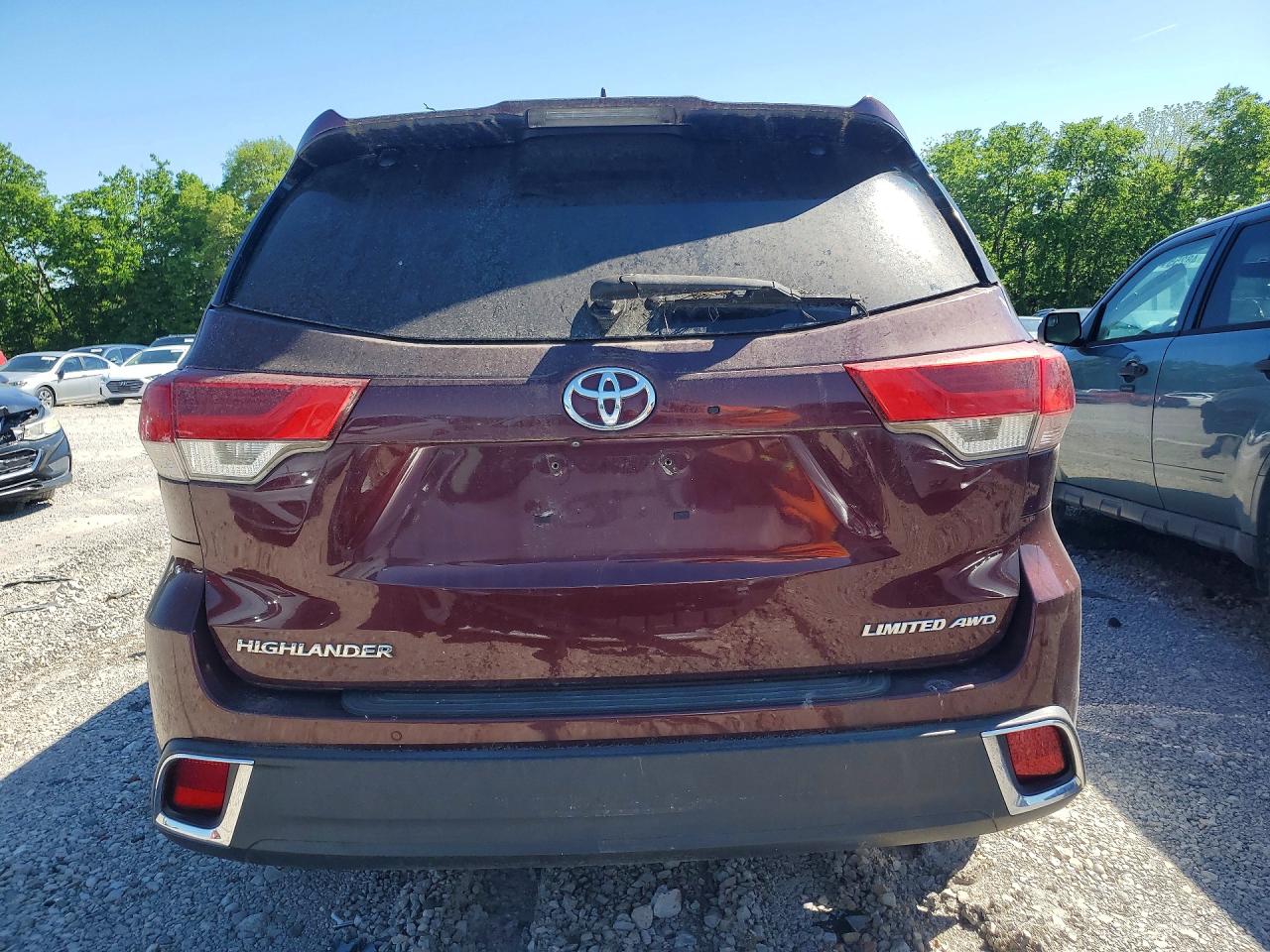 Toyota Highlander Limited Platinum