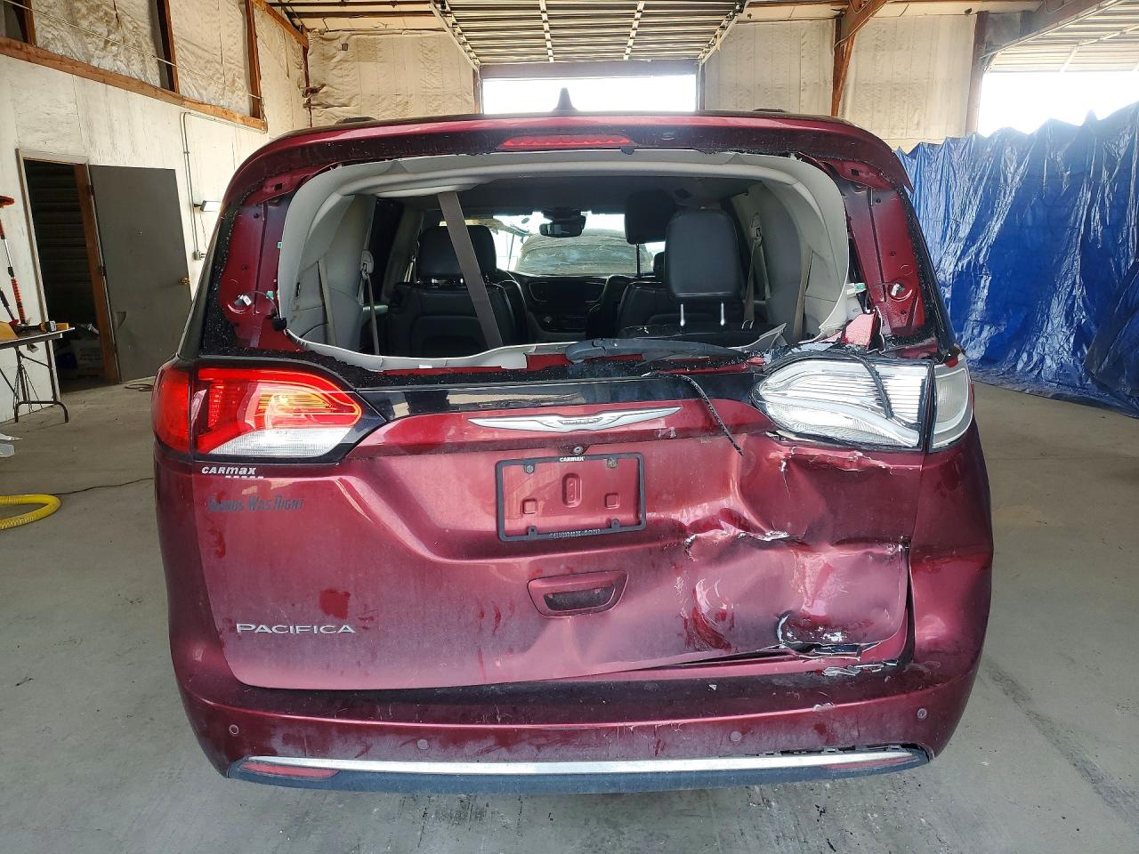 Chrysler Pacifica Touring L Plus