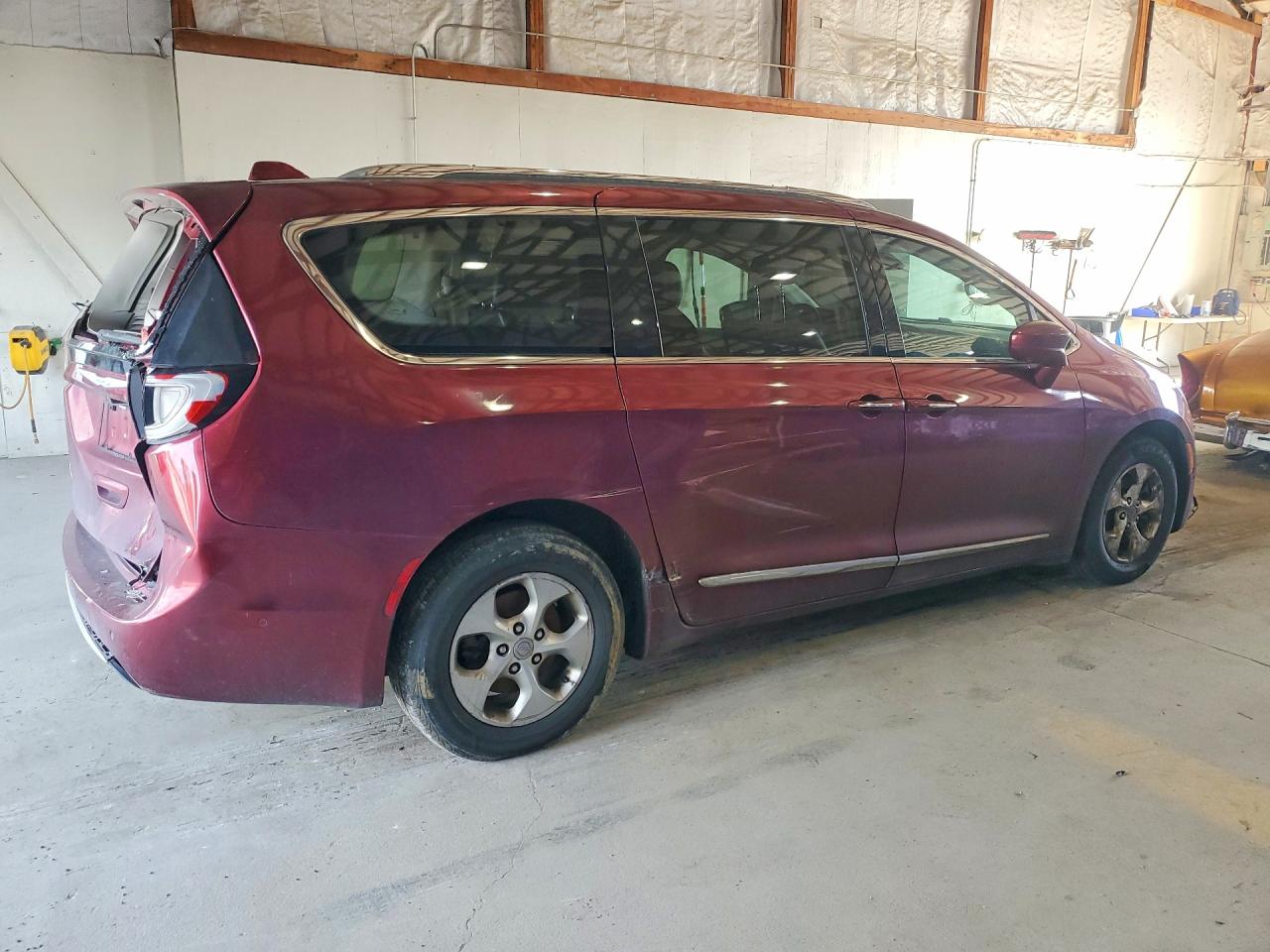 Chrysler Pacifica Touring L Plus