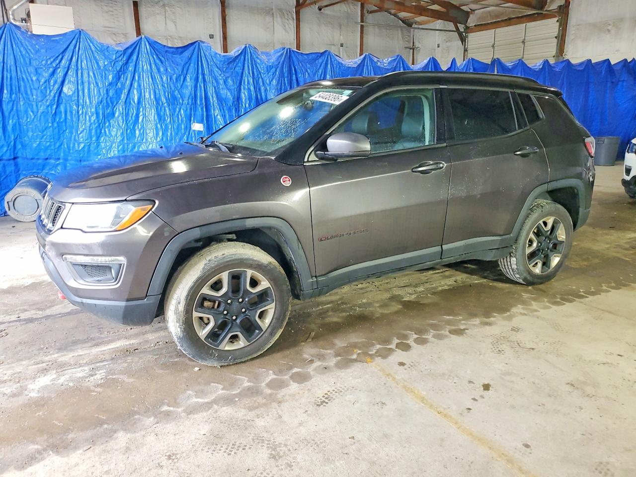 Salvage Jeep Compass Image