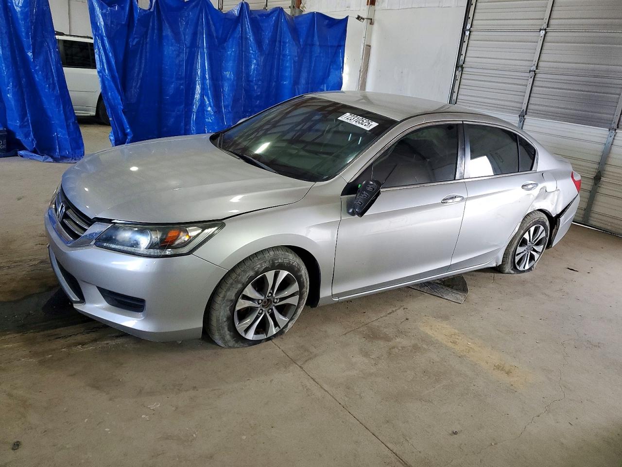 Salvage Honda Accord Image