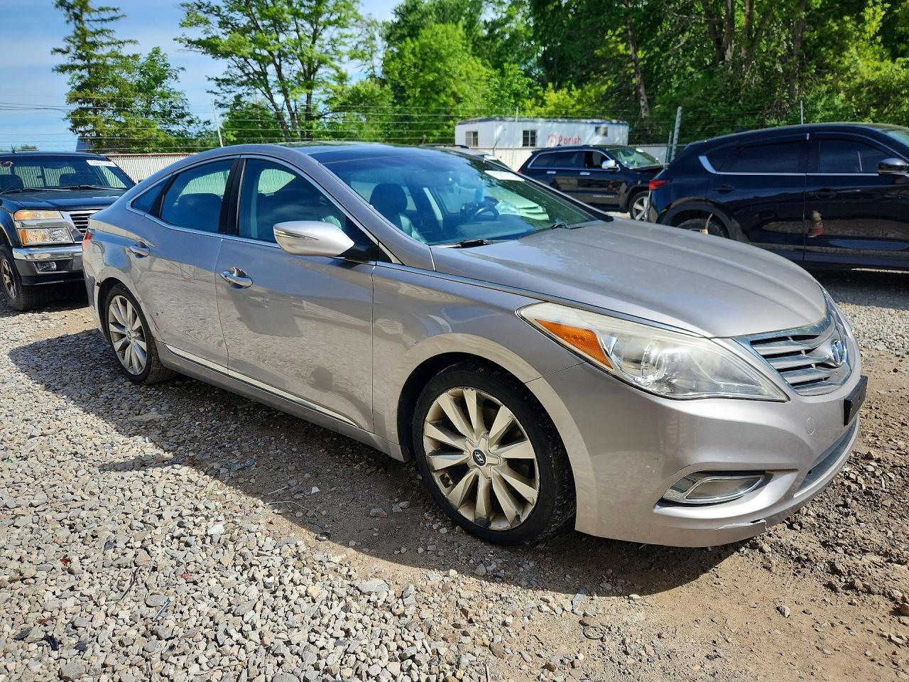 Hyundai Azera Base Base