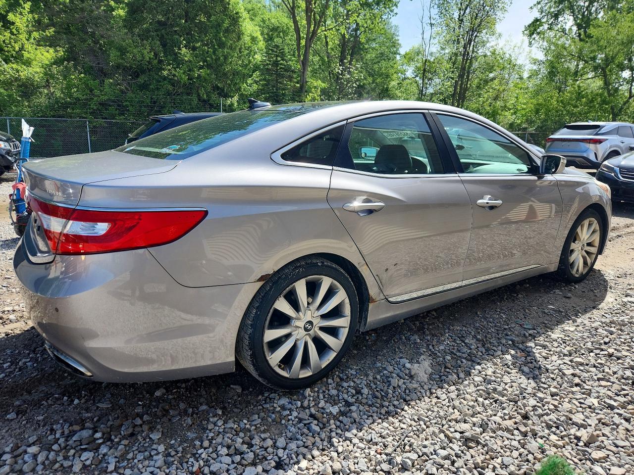 Hyundai Azera Base Base