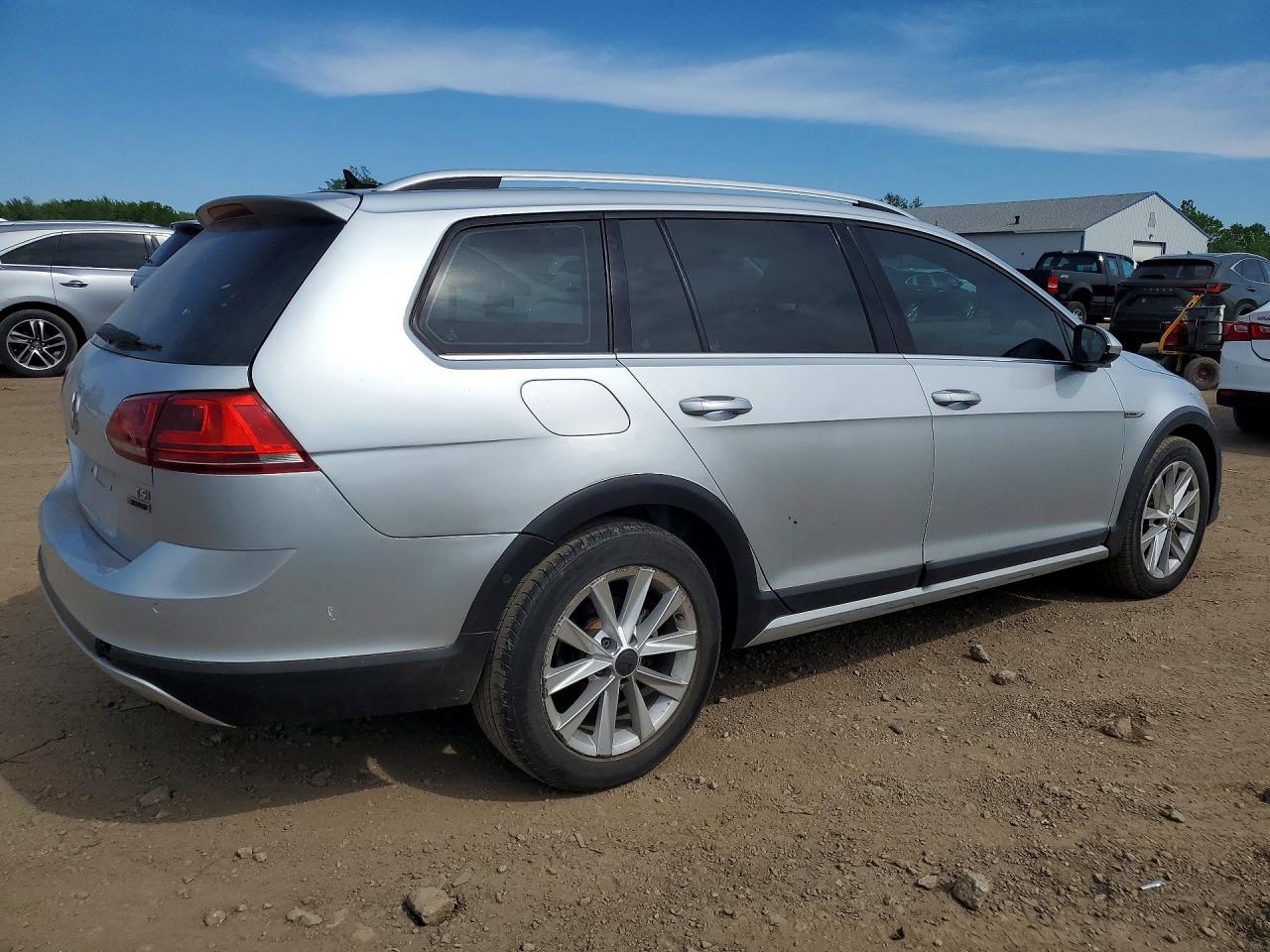 Volkswagen Golf S