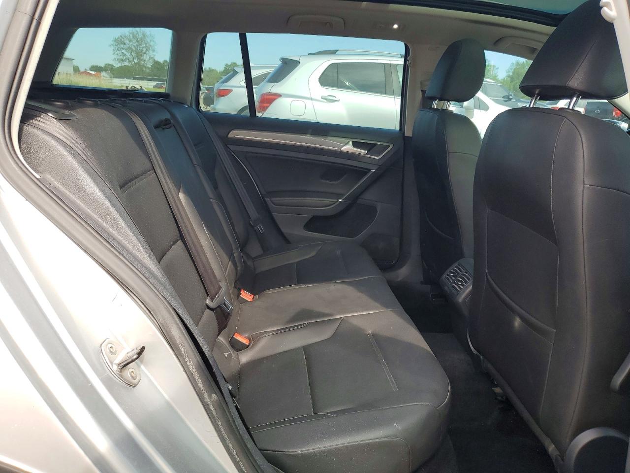 Volkswagen Golf S