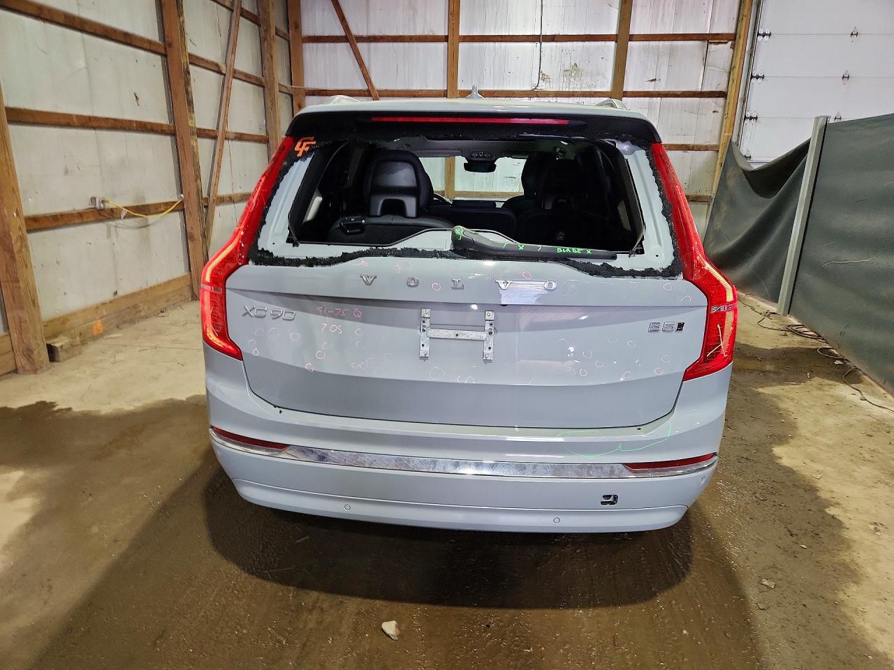 Volvo XC90 Plus