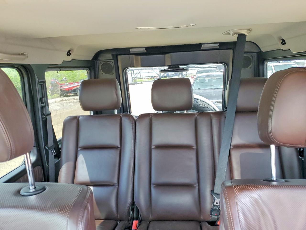 Mercedes-Benz G-Class 550