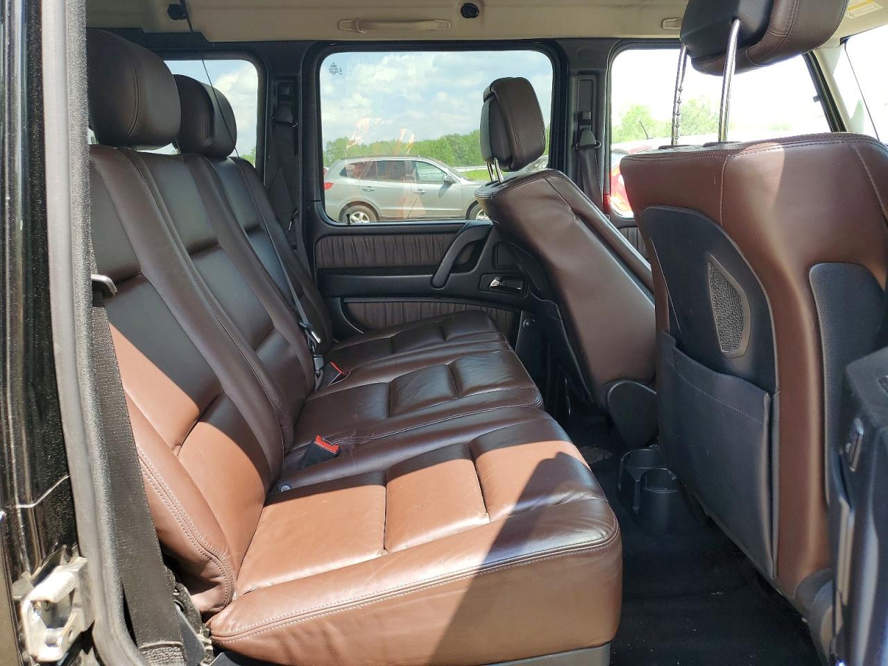 Mercedes-Benz G-Class 550