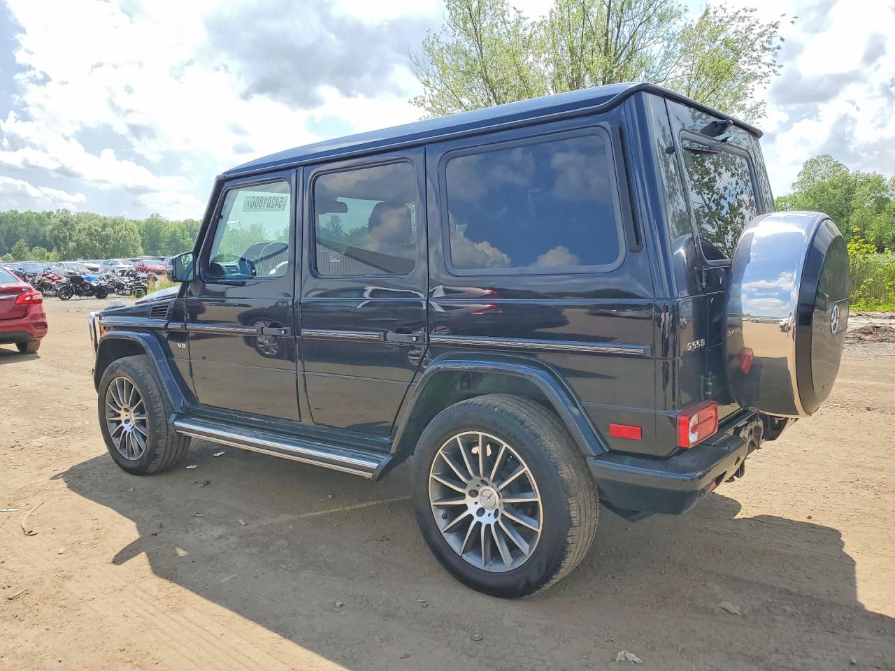 Mercedes-Benz G-Class 550