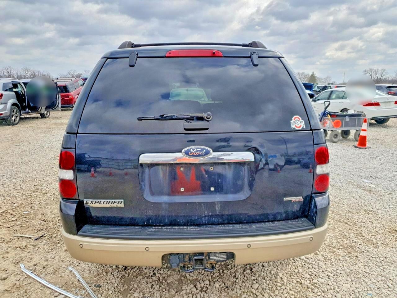 Ford Explorer Eddie Bauer