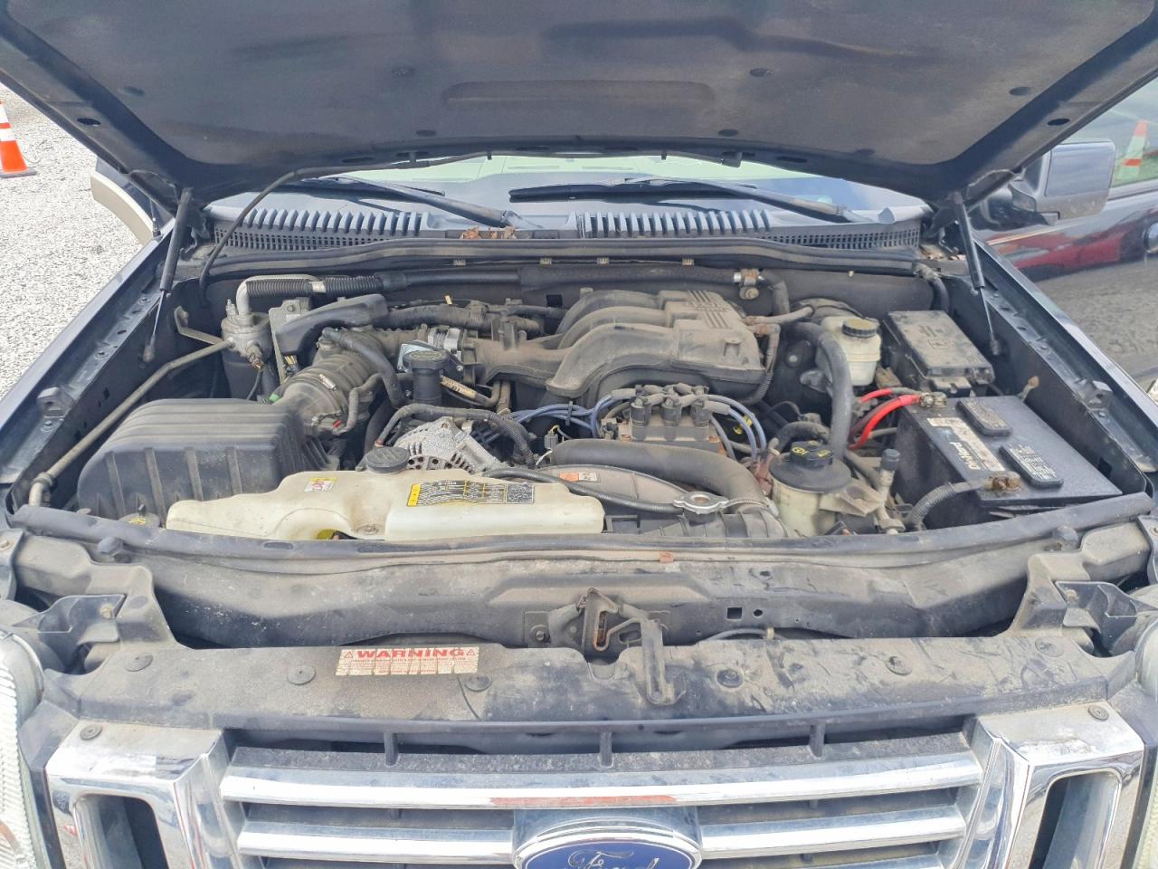 Ford Explorer Eddie Bauer