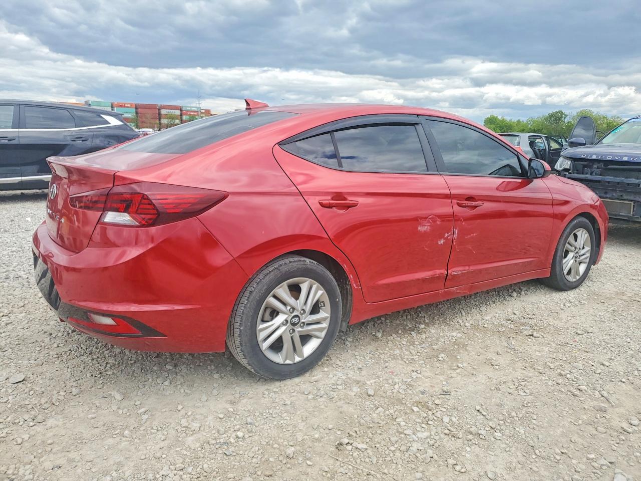 Hyundai ELANTRA Sel