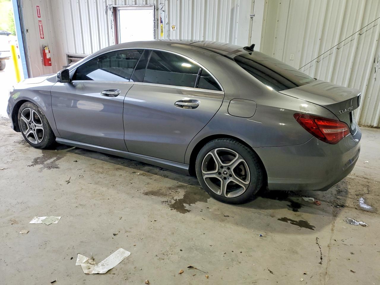 Mercedes-Benz Cla-class 250 4matic