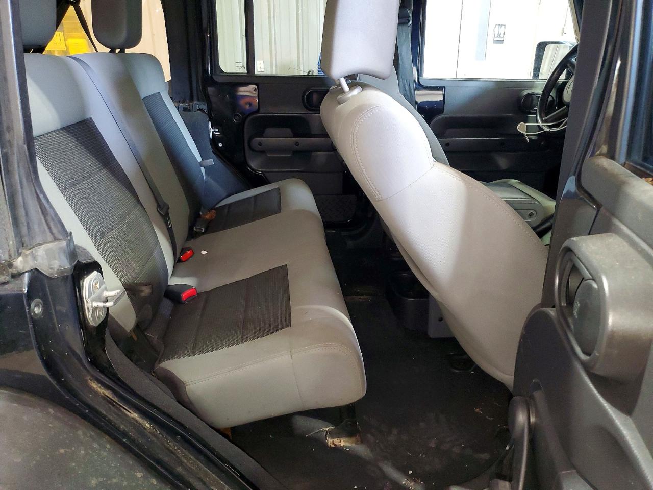 Jeep Wrangler Sport
