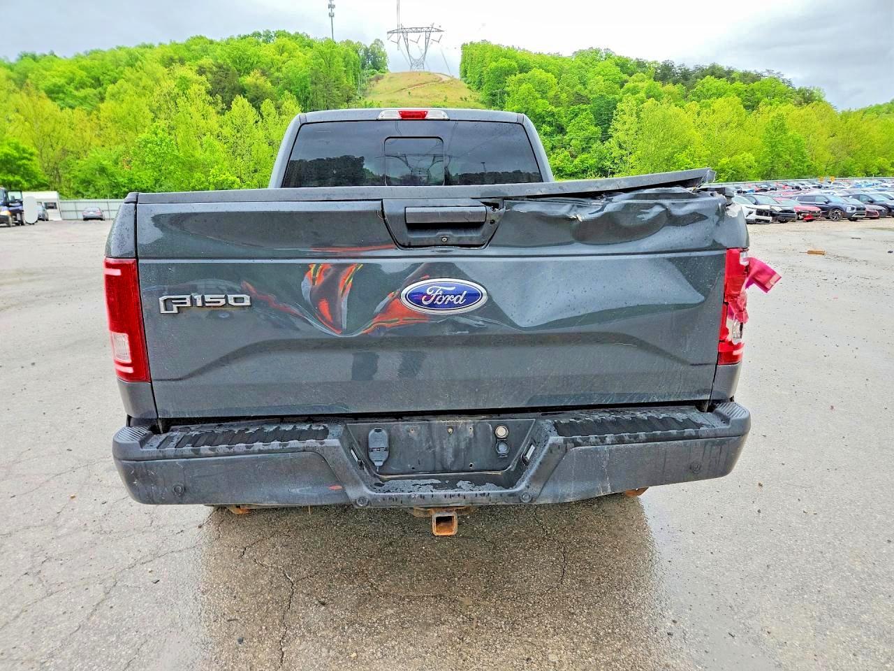 Ford F-150 Super Cab