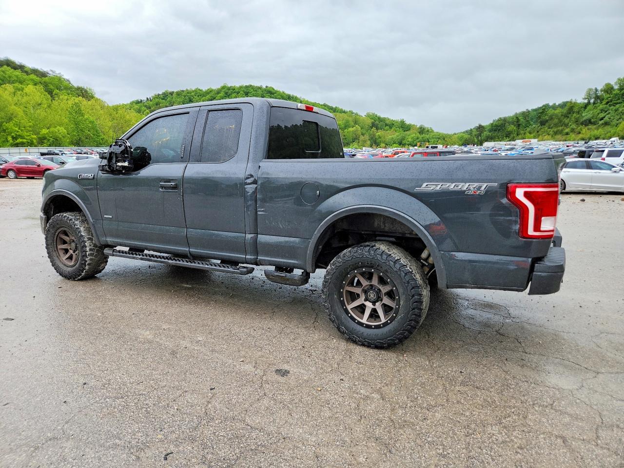 Ford F-150 Super Cab