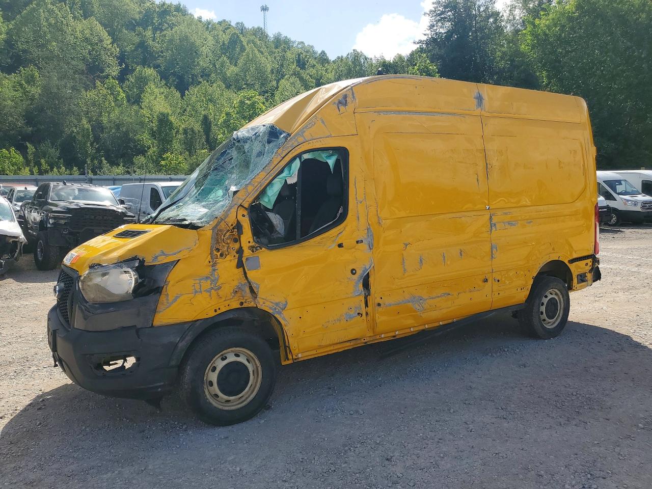 Salvage Ford Transit Image