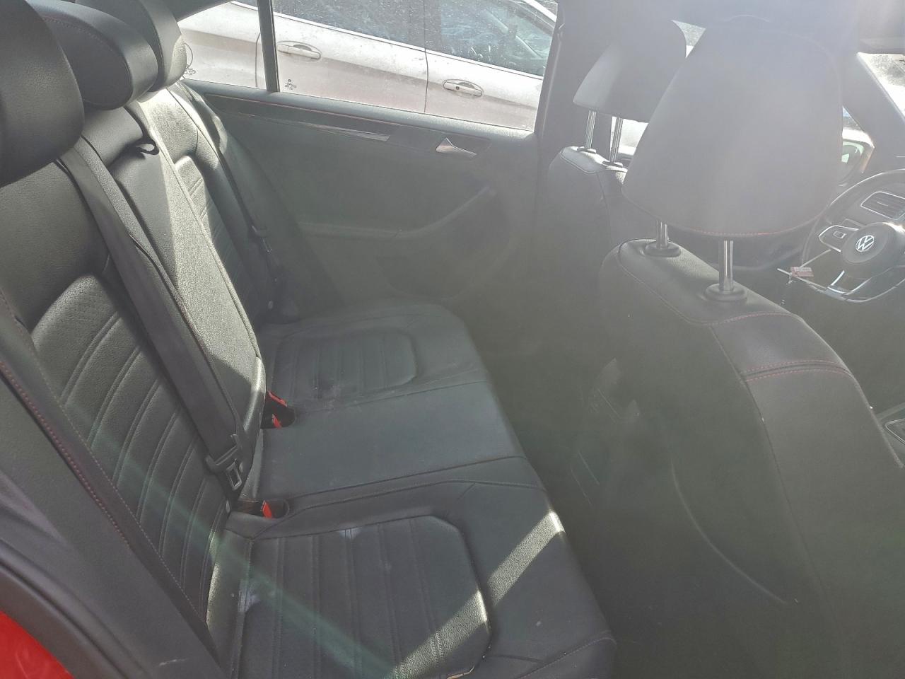 Volkswagen Jetta Gli