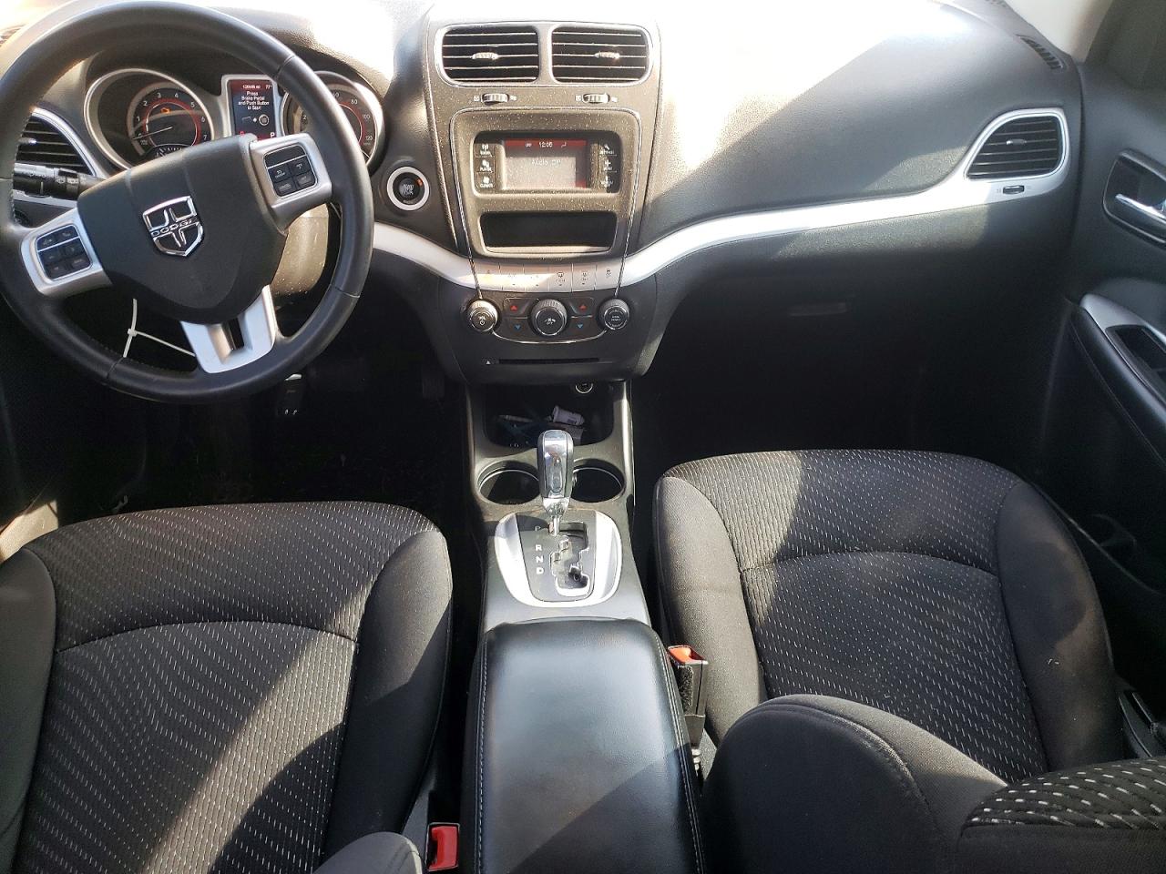 Dodge Journey Sxt