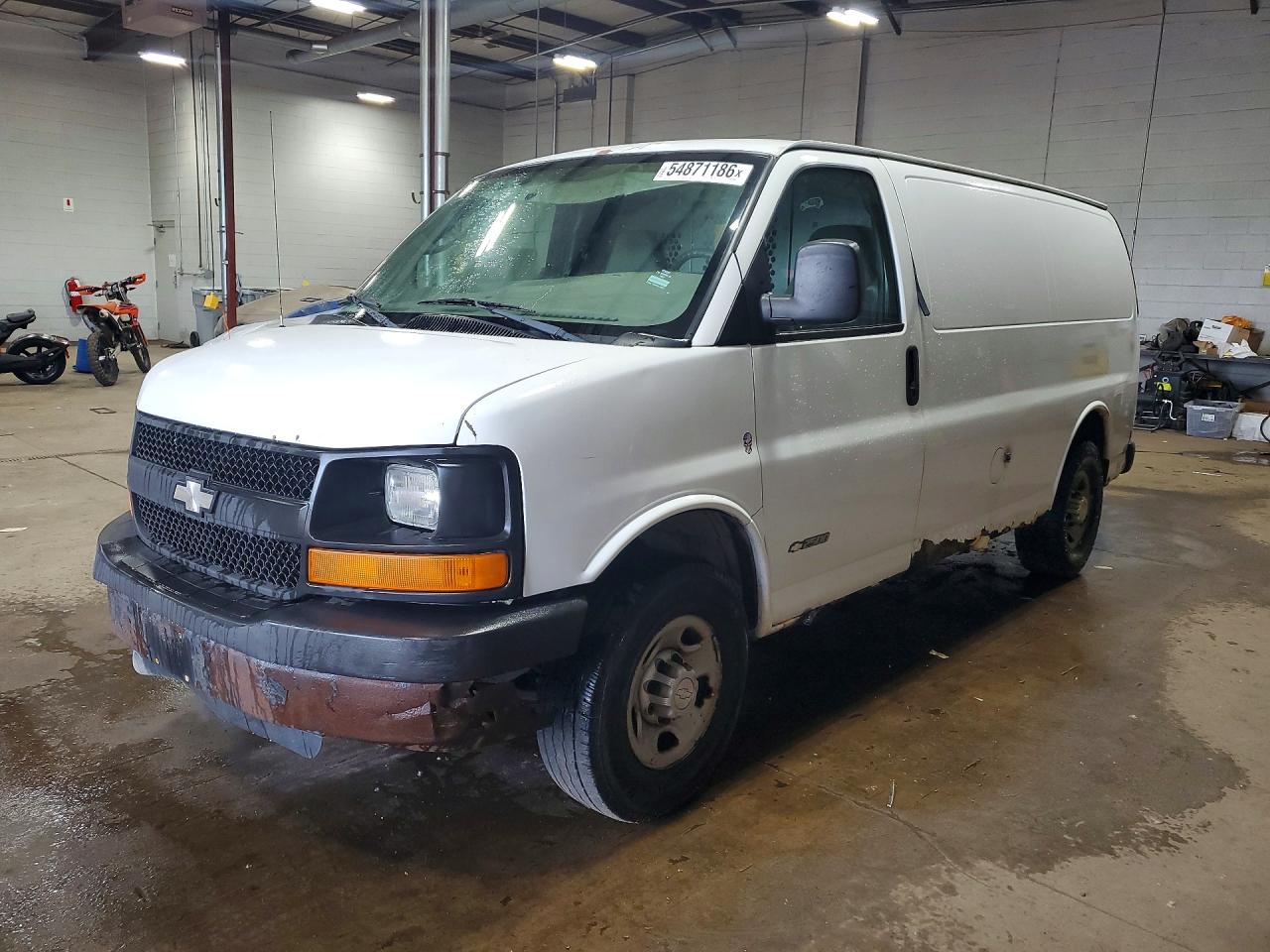 Salvage Chevrolet Express Image