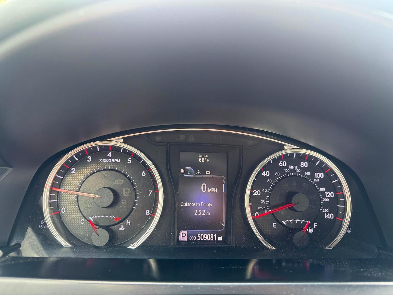 Toyota Camry Le