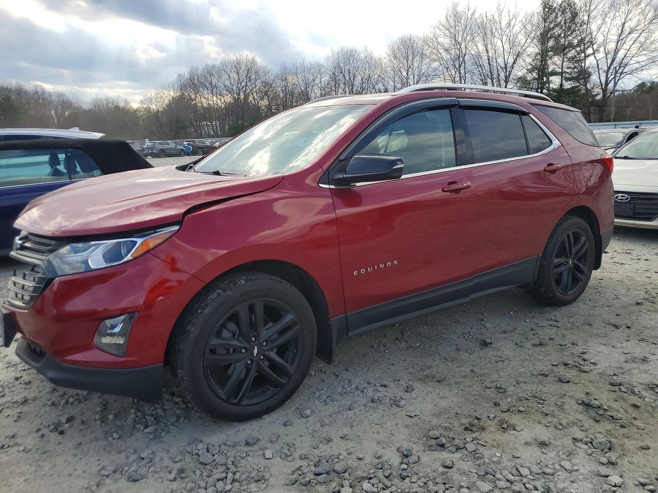 Salvage Chevrolet Equinox Image
