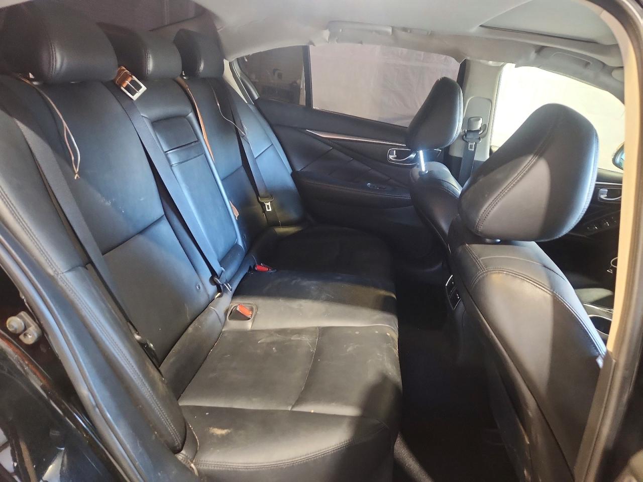 INFINITI Q50 3.0t L 3.0t Luxe