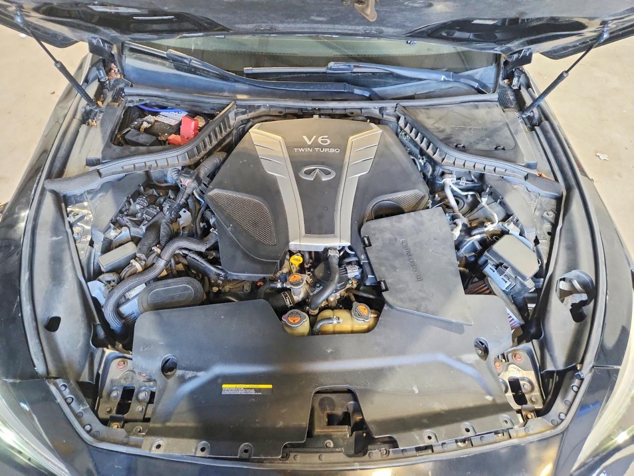 INFINITI Q50 3.0t L 3.0t Luxe