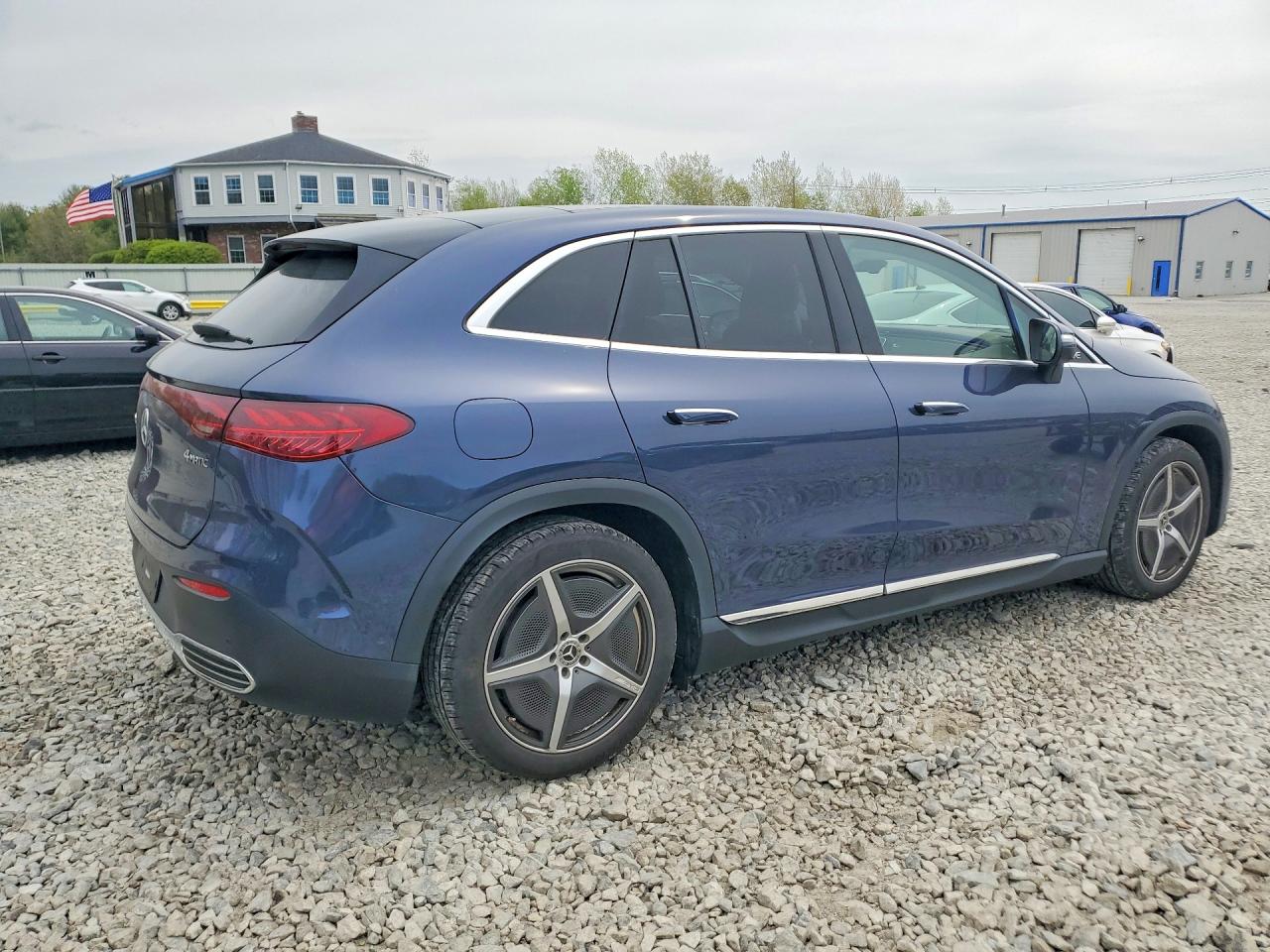 Mercedes-Benz EQE 500 4matic