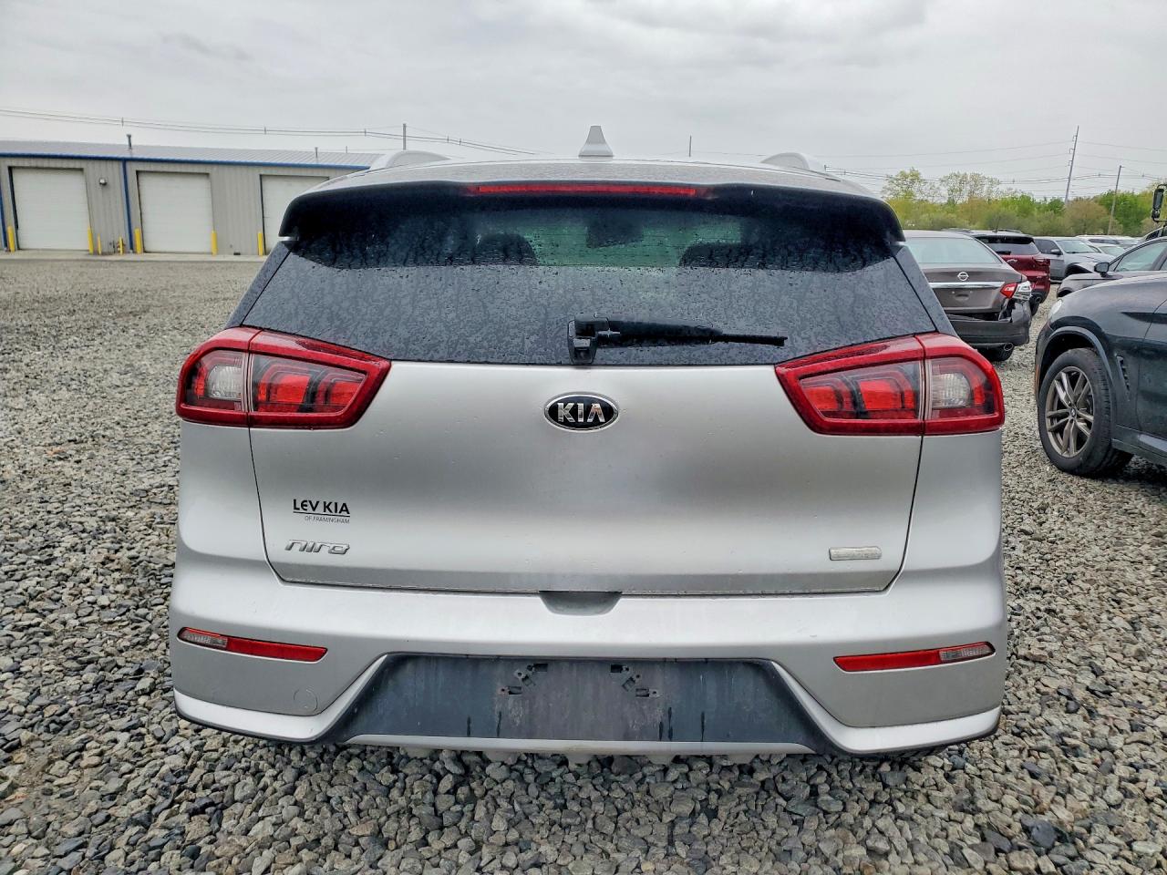 Kia Niro Lx