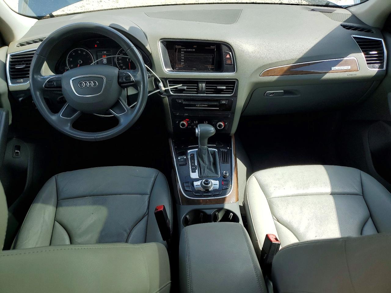 Audi Q5 Premium