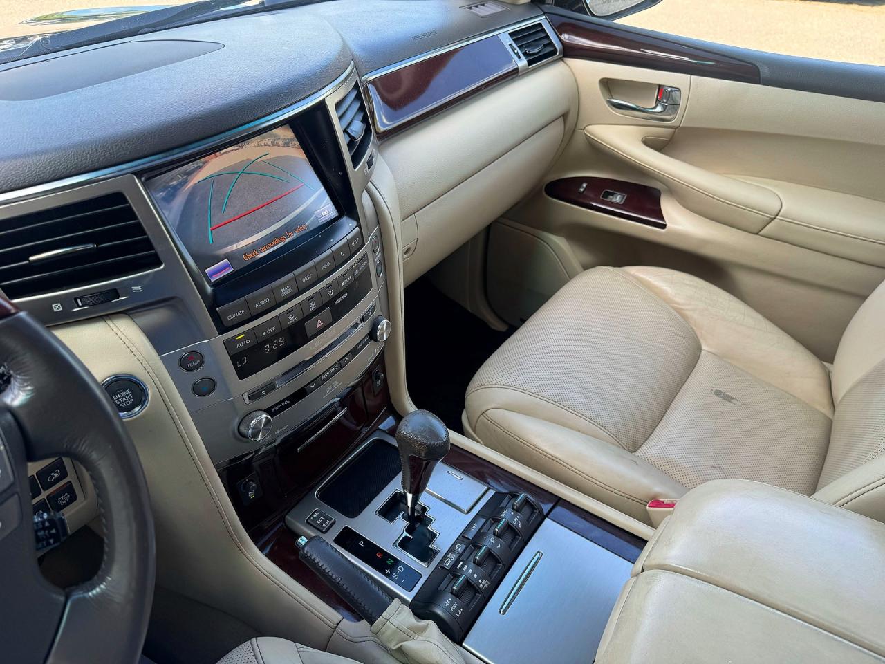 Lexus Lx570 570