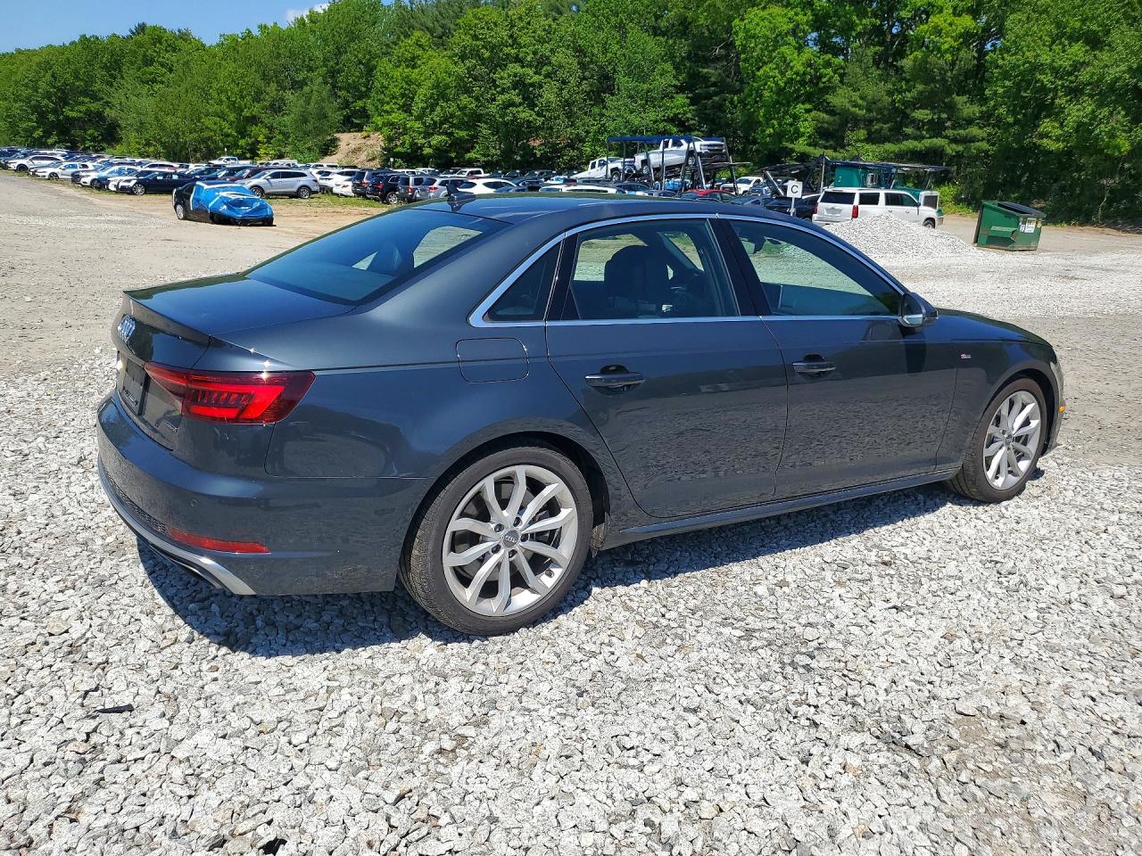 Audi A4 Premium Plus