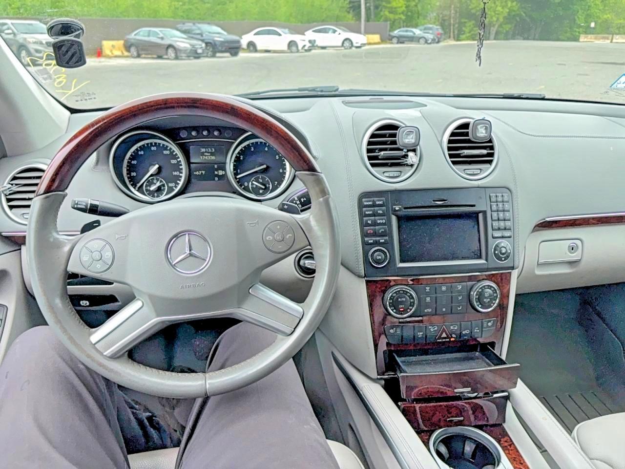 Mercedes-Benz G-Class 450 4matic