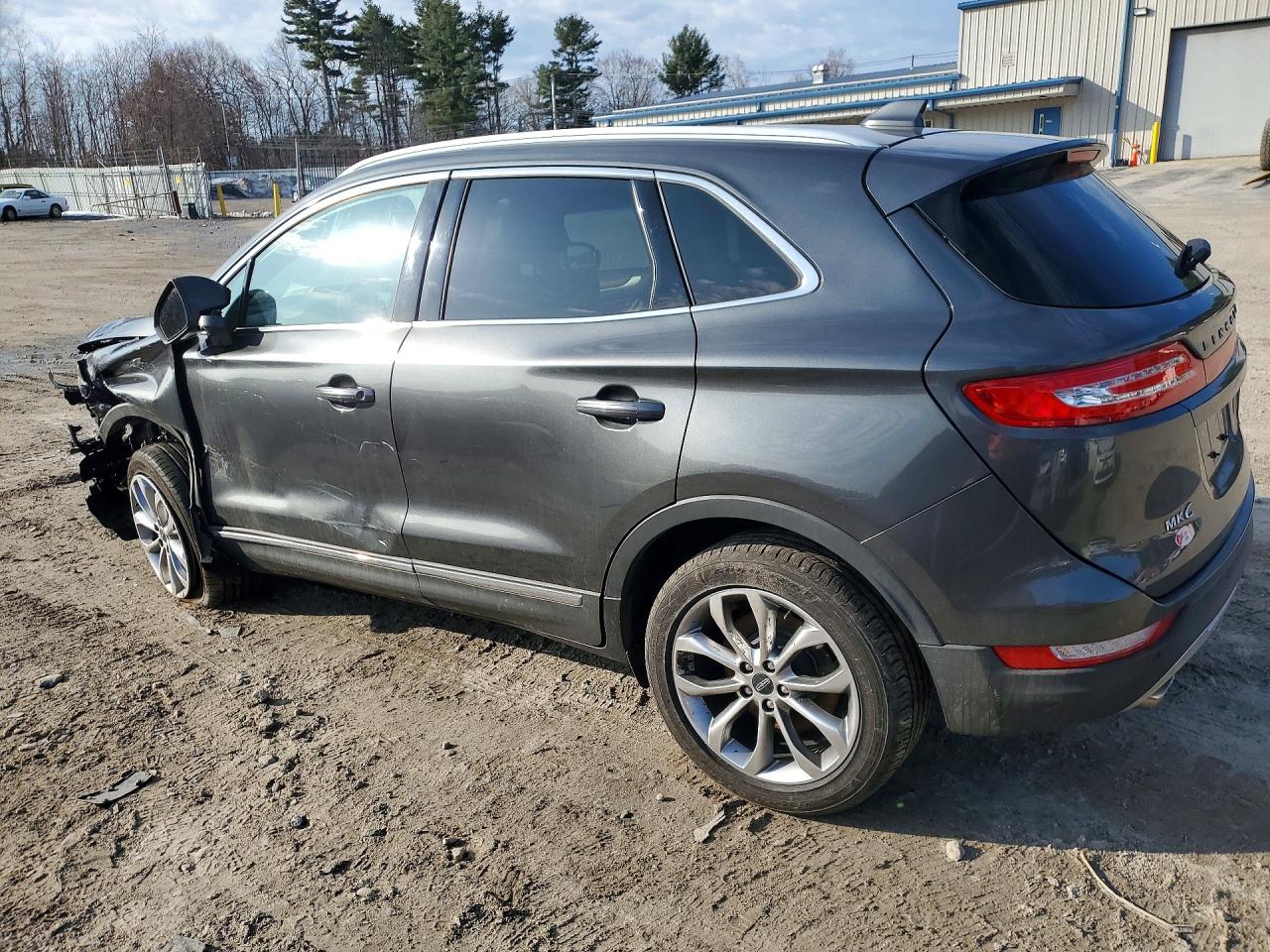 Lincoln MKC Select
