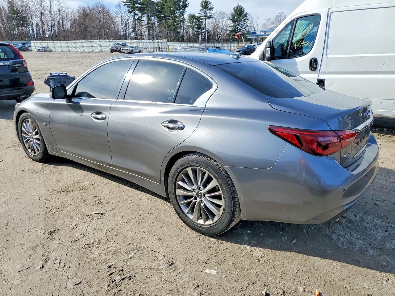 INFINITI Q50 3.0t L 3.0t Luxe