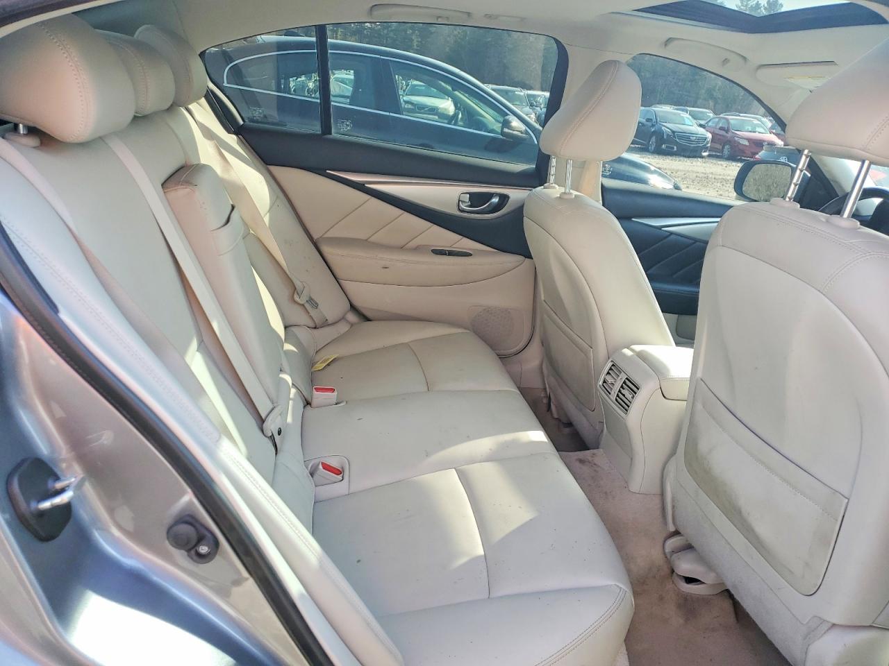 INFINITI Q50 3.0t L 3.0t Luxe