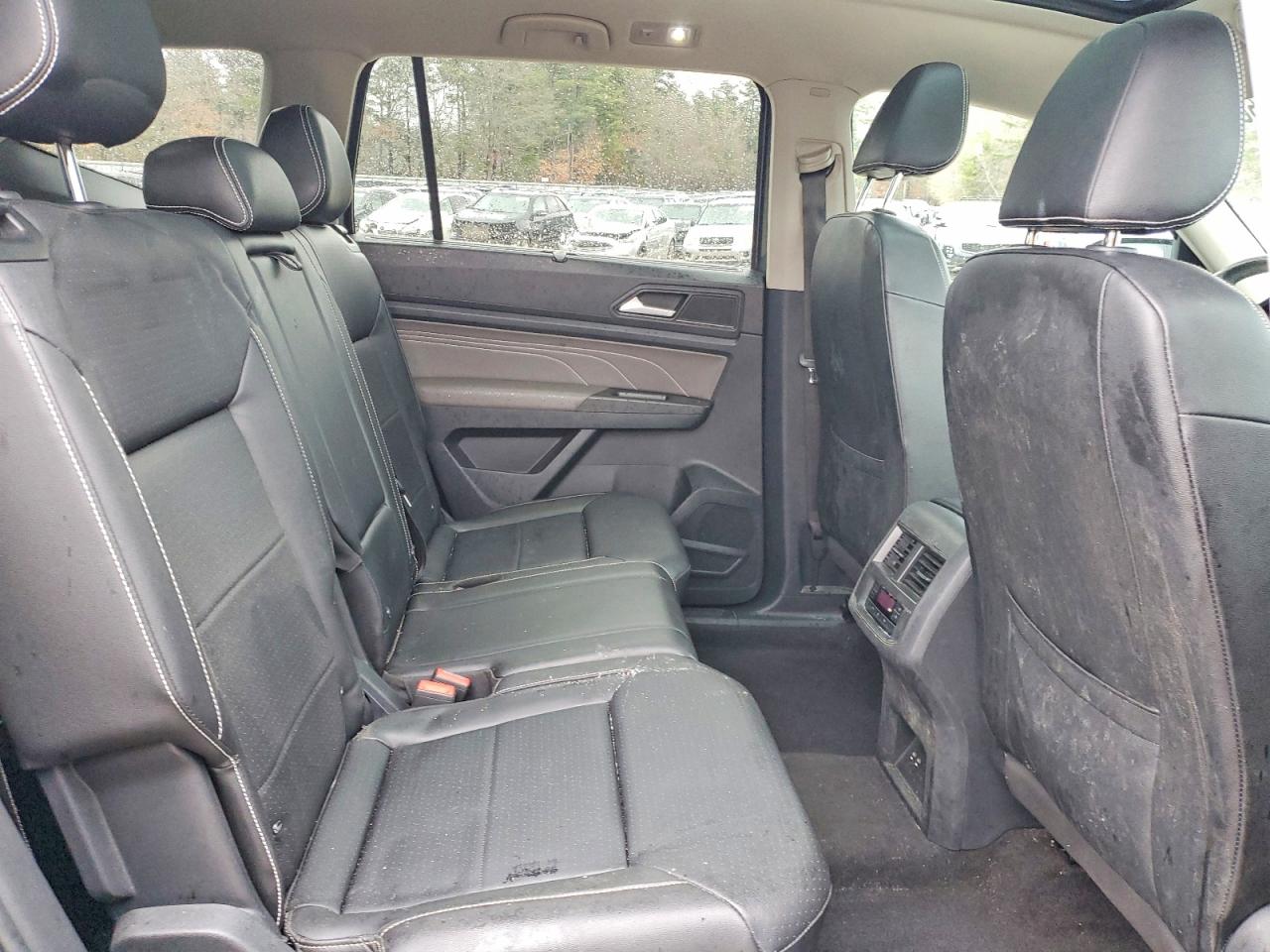 Volkswagen Atlas Se