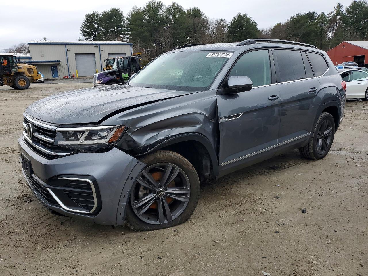 Salvage Volkswagen Atlas Image