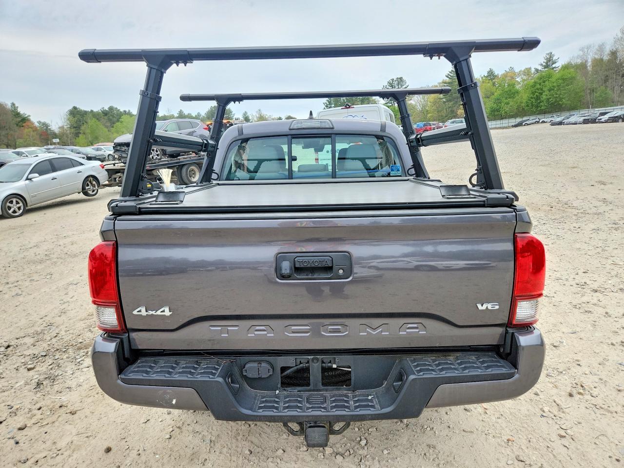 Toyota Tacoma Sr V6