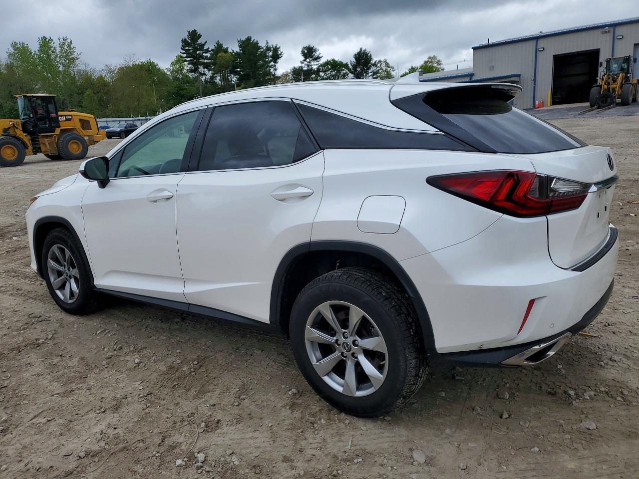 Lexus RX Base