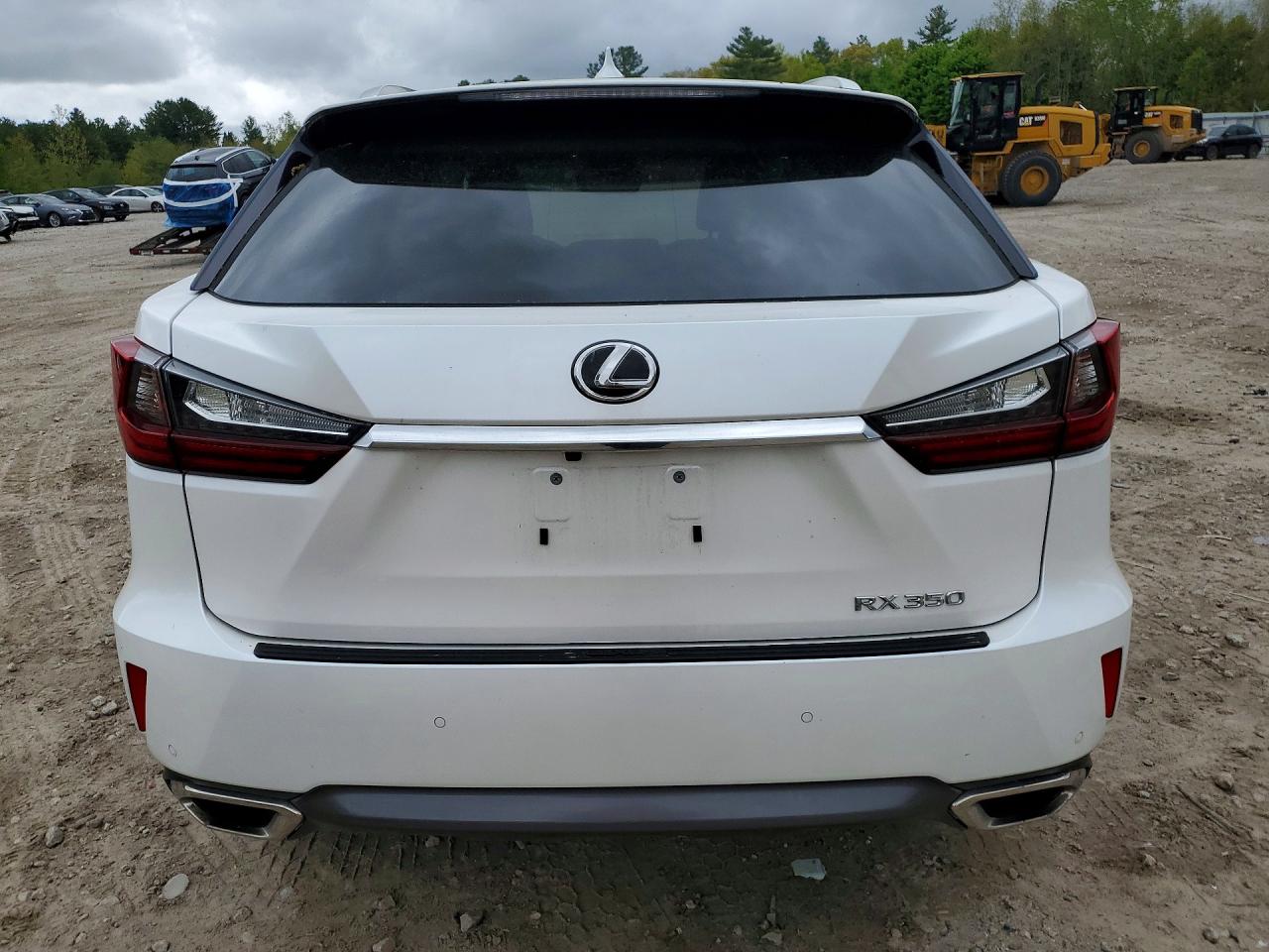 Lexus RX Base