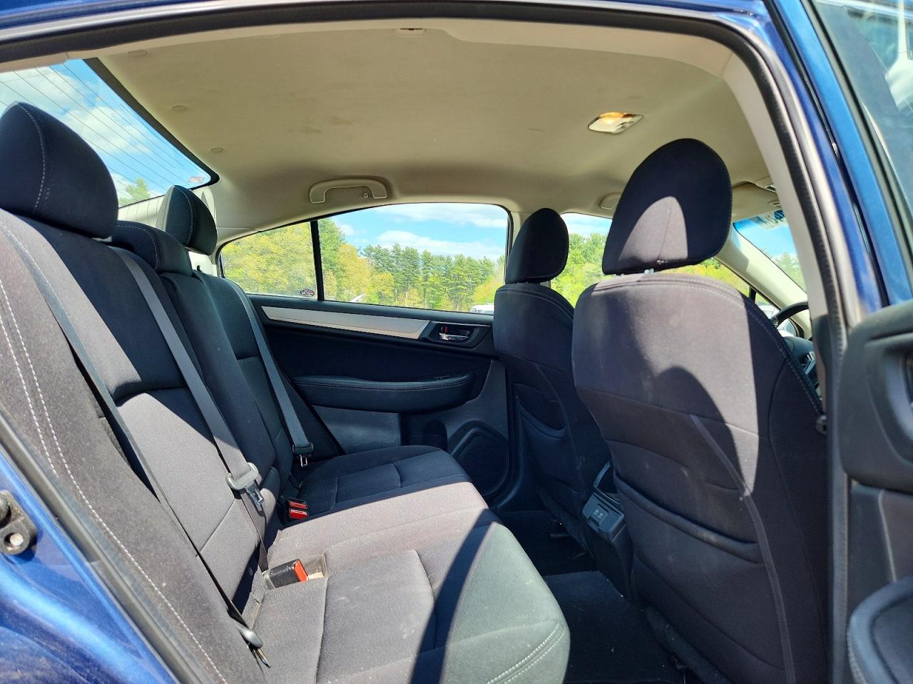 Subaru Legacy 2.5i Premium
