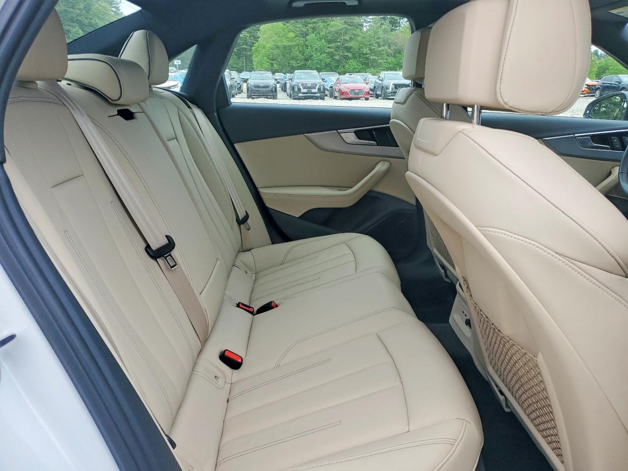 Audi A4 Premium Plus 45